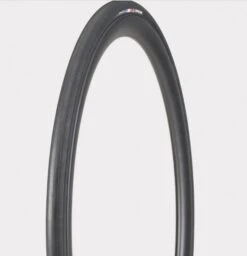 Bontrager R3 Hard-Case Lite Road 28mm